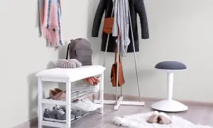 Co na ścianę do małego przedpokoju? Oto inspiracje, które zachwycą