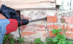 Czym obłożyć podmurówkę ogrodzenia? Sprawdź najlepsze materiały