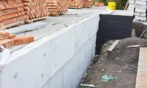 Styropian na fundamenty EPS czy XPS: co wybrać do izolacji domu?