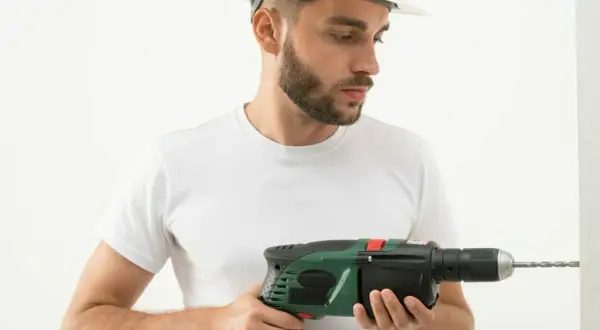 Bosch czy Makita opinie - Które narzędzia są lepsze dla Ciebie?